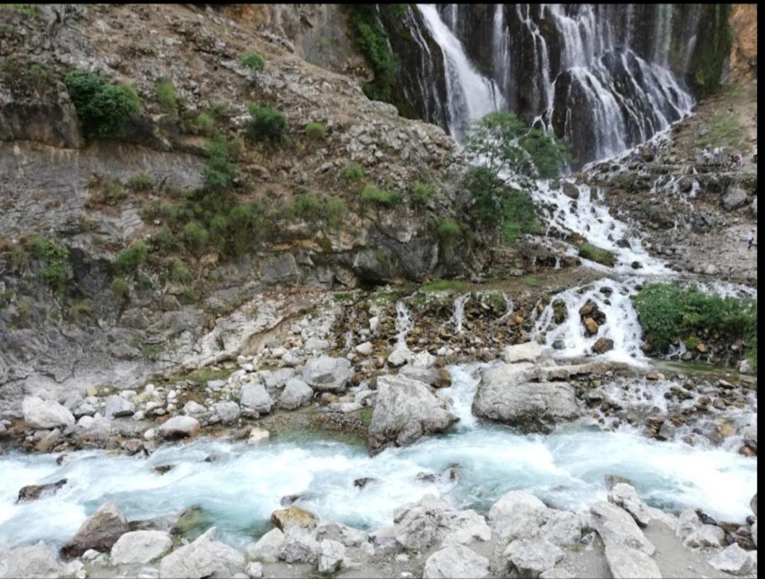 Kapuzbasi Selalesi Bastuerk Dinlenme Tesisleri Ξενοδοχείο Büyükçakır Εξωτερικό φωτογραφία